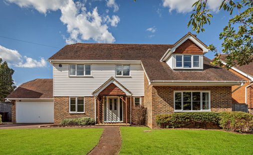 House in Ightham, England 1