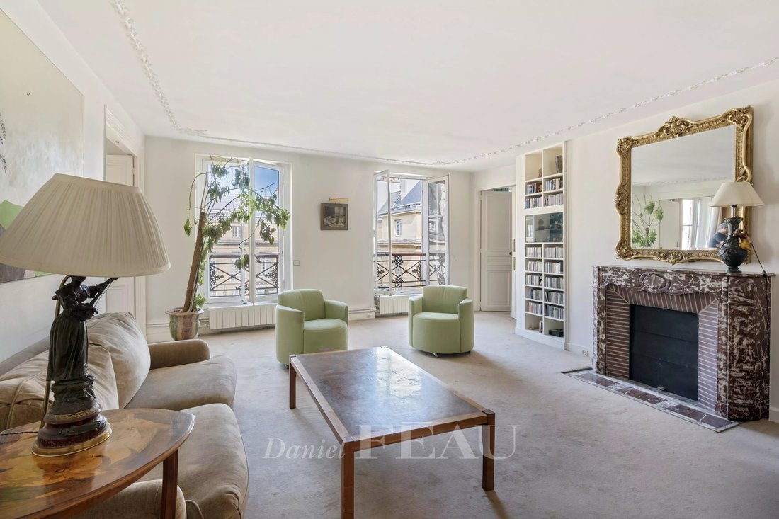Apartment in Odéon, Paris 6e Arrondissement, Paris 3 - 19036843