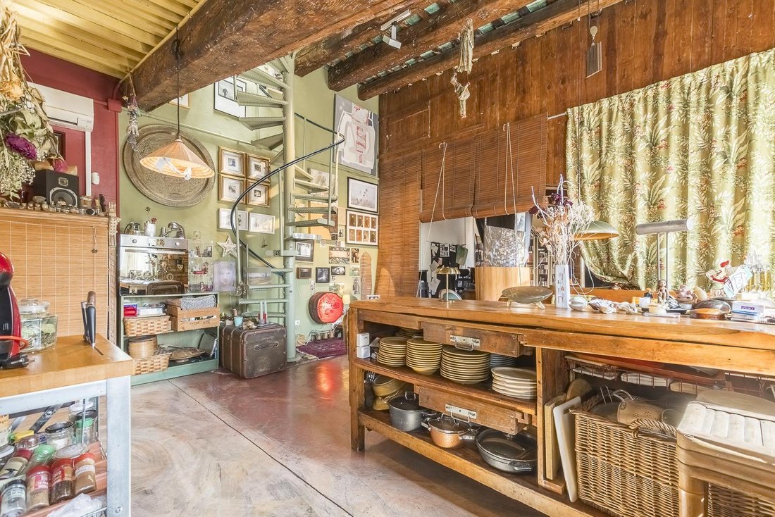 Apartment in Ciutat Vella, Barcelona, Spain 2 - 19036932
