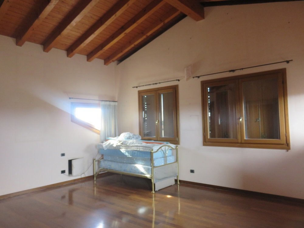 Villa a Fino Mornasco, Lombardia, Italia 2 - 15359071
