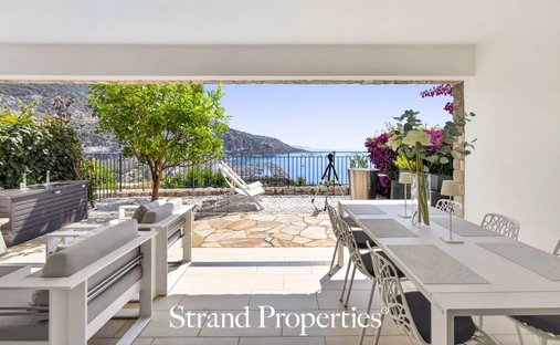 Apartment in Menton, Provence-Alpes-Côte d'Azur, France 1
