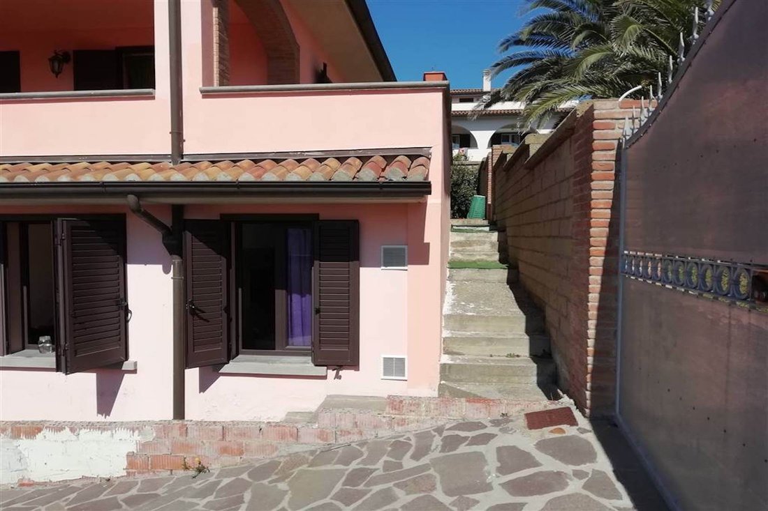 Villa in San Vincenzo, Tuscany, Italy 3 - 19036977