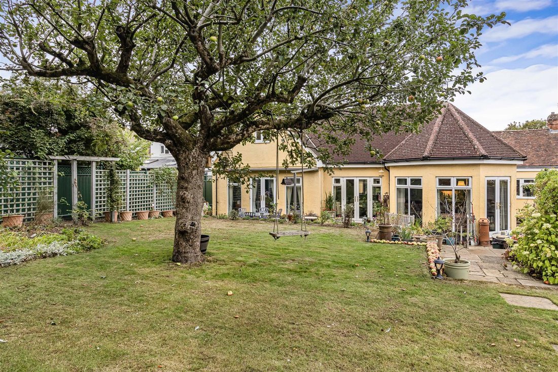 Haus in Saffron Walden, England 4 - 19036982