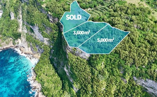 Land in Nusa Penida, Bali, Indonesia 1