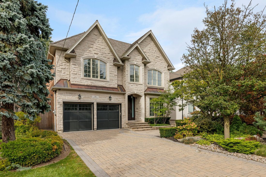 House in Toronto, Ontario, Canada 2 - 19038327