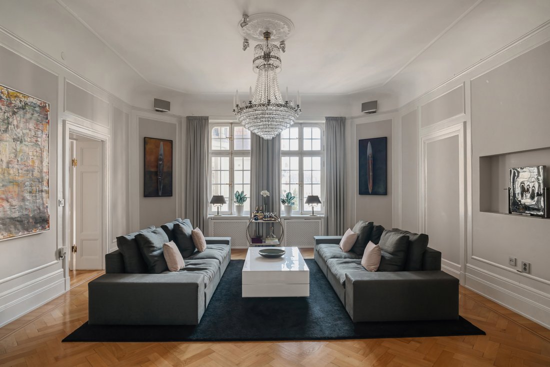 Apartment in Östermalm, Stockholm County, Sweden 2 - 19041650