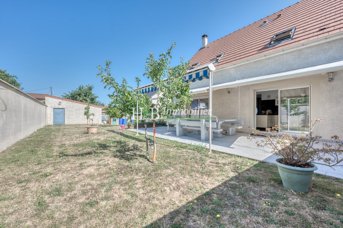 House in Ris-Orangis, Ile-de-France, France 3 - 19039889