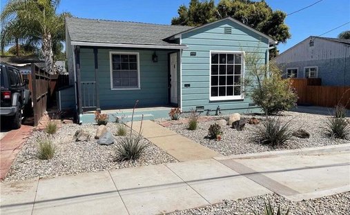 Townhouse in Signal Hill, California, United States 1
