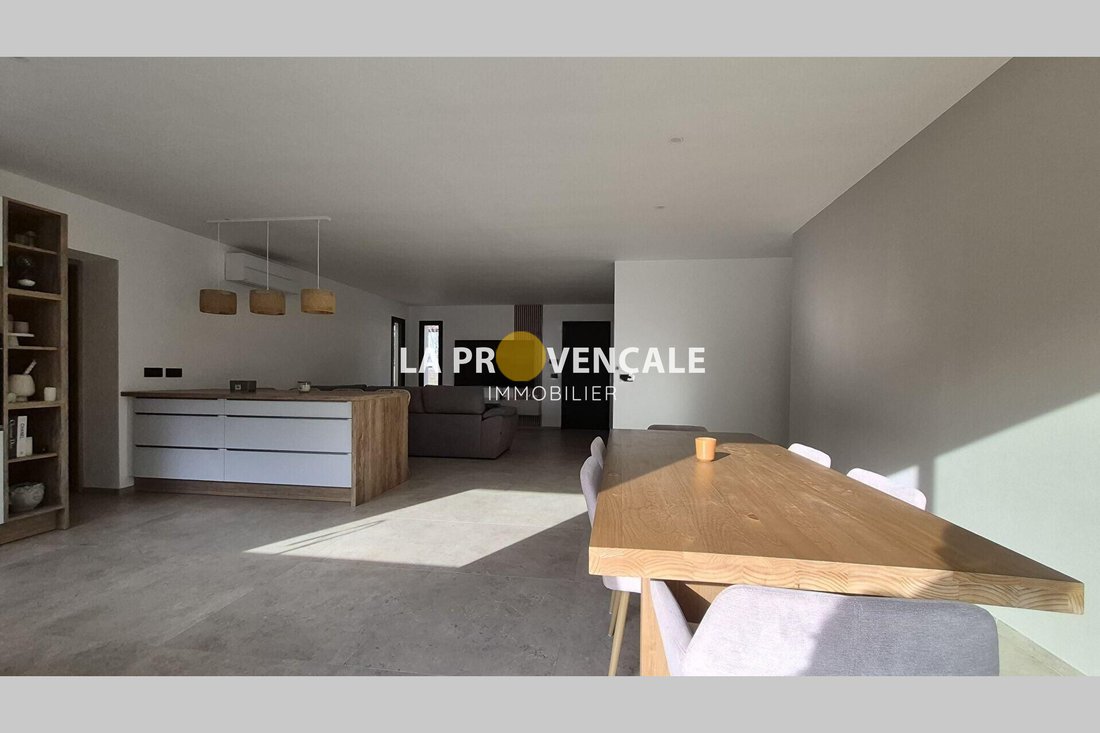 Villa in Rousset, Provence-Alpes-Côte d'Azur, Frankreich 3 - 19039747
