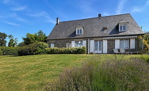Maison à Vains, Normandie, France 1
