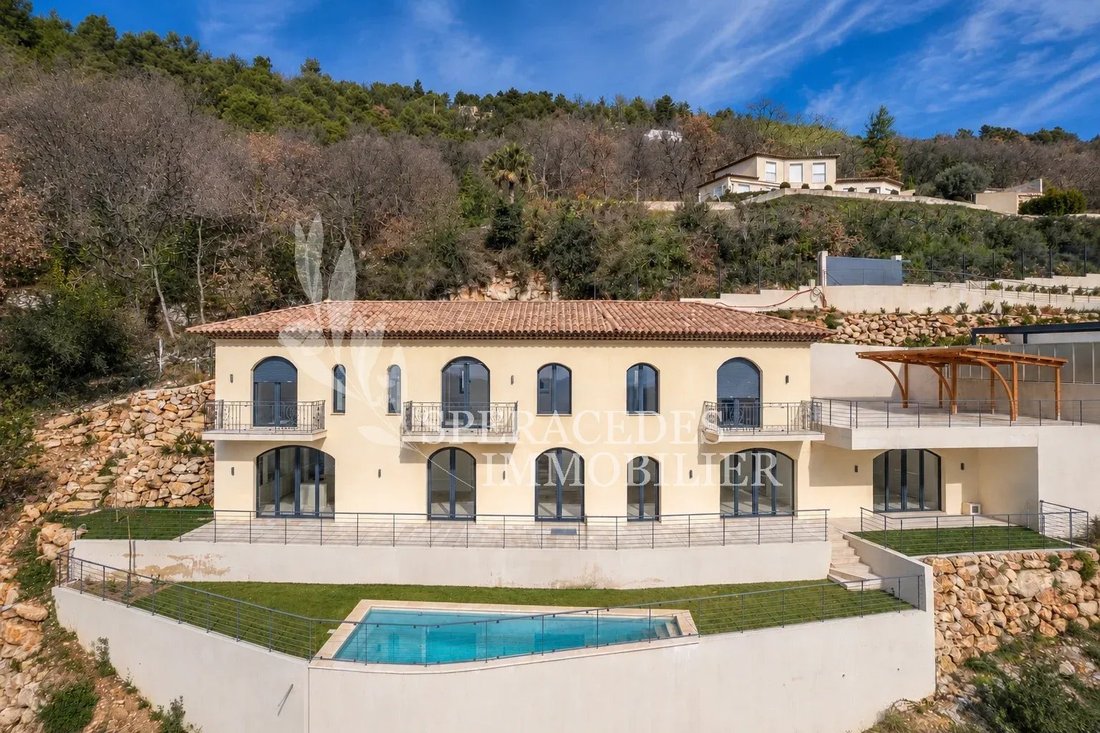 Villa in Spéracèdes, Provence-Alpes-Côte d'Azur, Frankreich 1 - 13963784