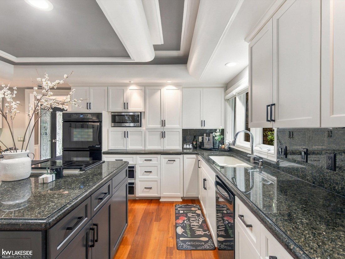 House in Sterling Heights, Michigan, United States 2 - 19037931