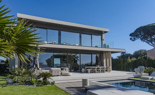 Villa in Nartelle-Noyer-Bellevue-bd des Sardinaux, Sainte-Maxime, France 1
