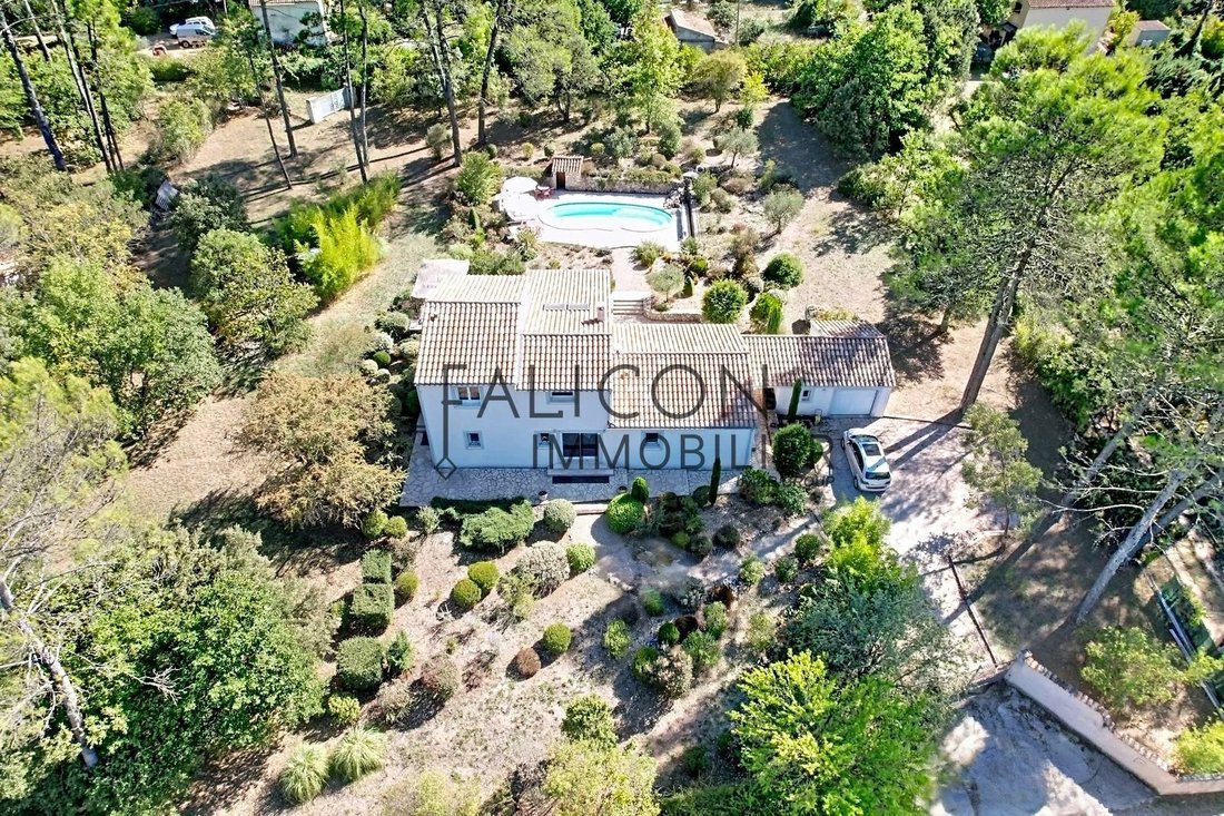 Villa in La Celle, Provence-Alpes-Côte d'Azur, France 1 - 19037141
