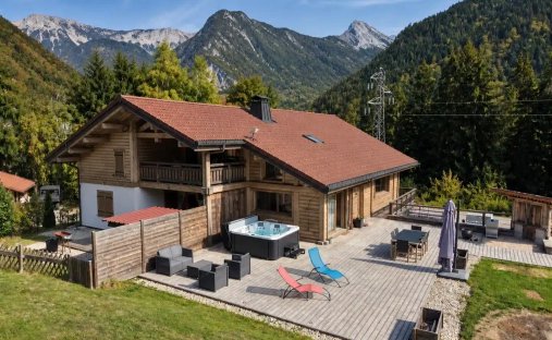 Chalet en Sud, Thones, Francia 1
