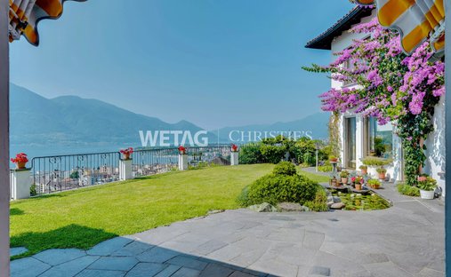 Villa in Minusio, Ticino, Switzerland 1