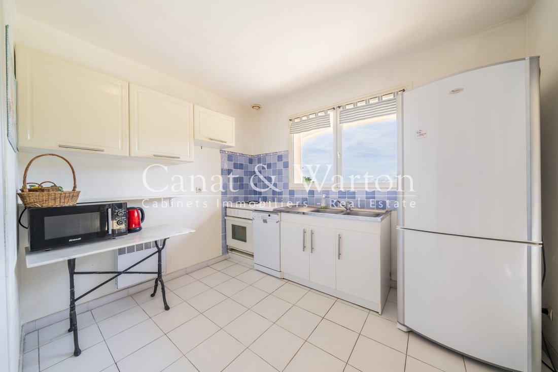 Villa in Sud, Cavalaire-sur-Mer, France 5 - 19039924