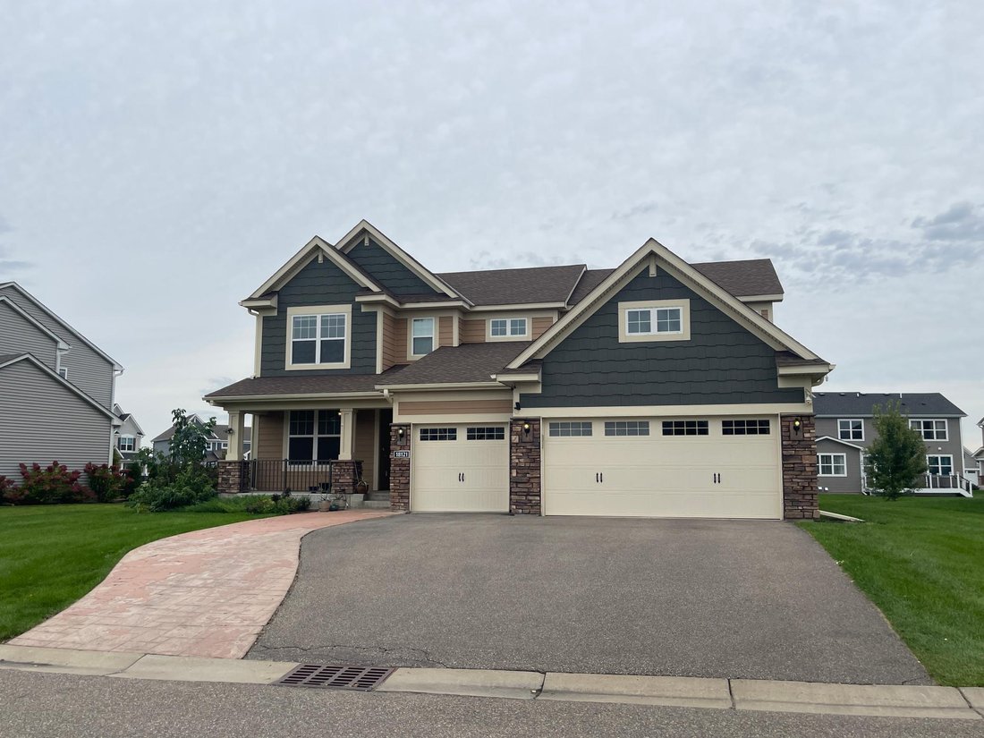 House in Lakeville, Minnesota, United States 2 - 19040979