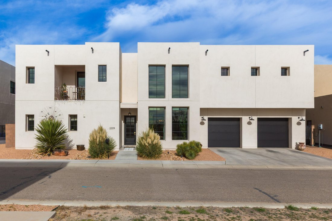 House in Albuquerque, New Mexico, United States 1 - 19040799