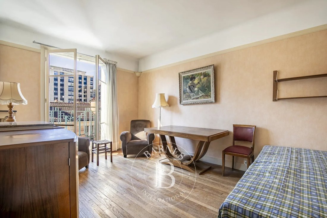 Apartamento en Violet Commerce, Paris 15e Arrondissement, París 5 - 19040128