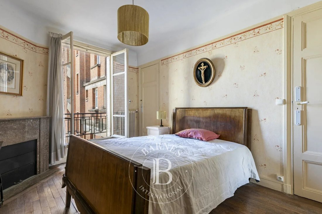 Apartamento en Violet Commerce, Paris 15e Arrondissement, París 3 - 19040128