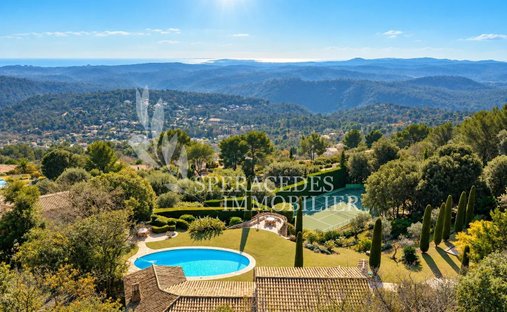 Estate in Tourrettes-sur-Loup, Provence-Alpes-Côte d'Azur, France 1