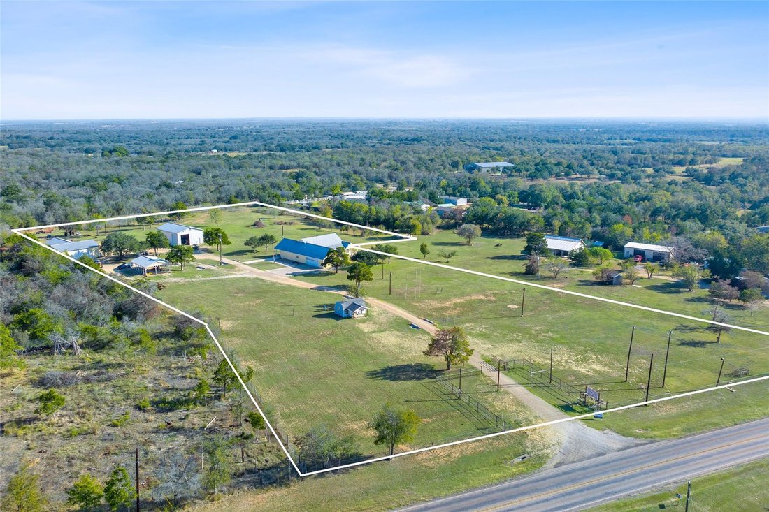 Casa a Cedar Creek, Texas, Stati Uniti 1 - 19038829