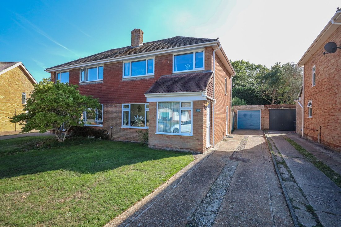 House in Burgess Hill, England 1 - 19037741