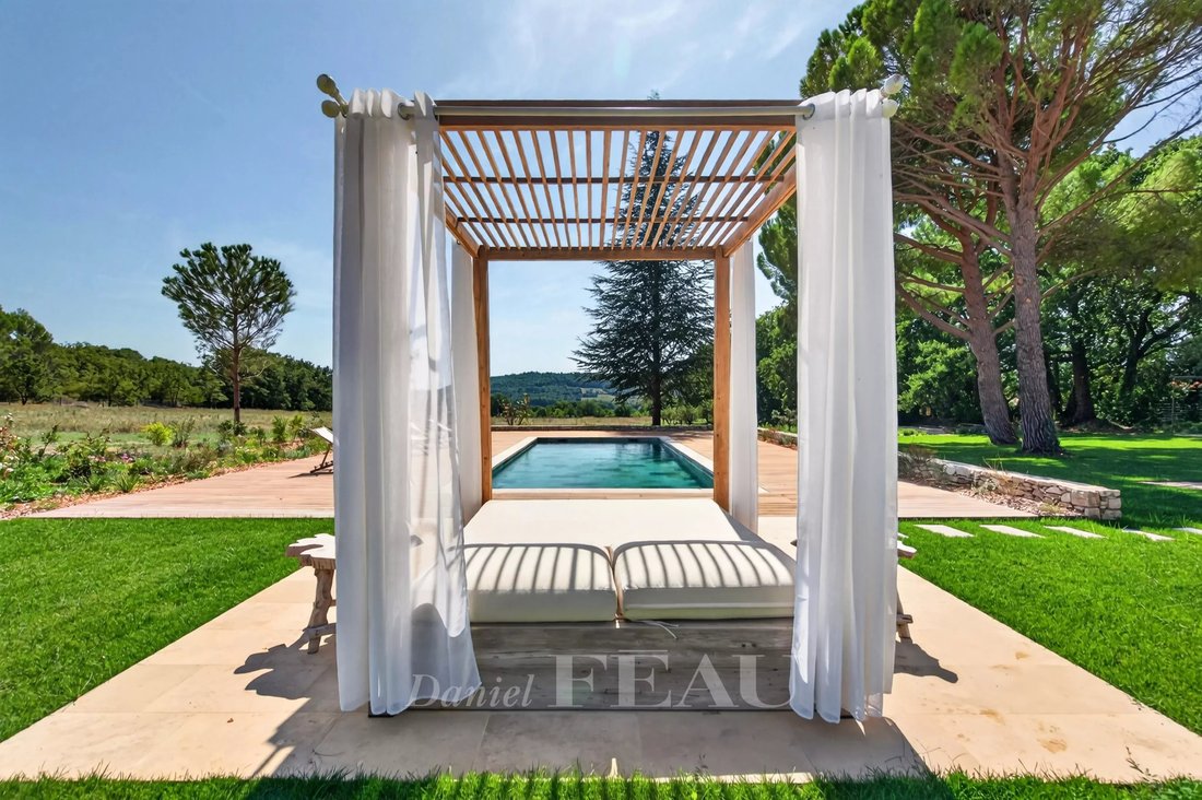 House in Vaugines, Provence-Alpes-Côte d'Azur, France 5 - 19037355