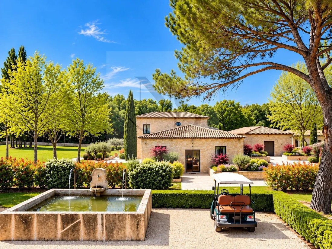 Finca en Meyrargues, Provenza-Alpes-Costa Azul, Francia 1 - 17735729