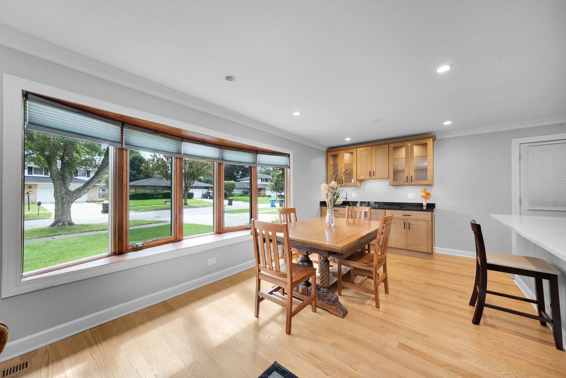 House in Mount Prospect, Illinois, United States 4 - 19039990