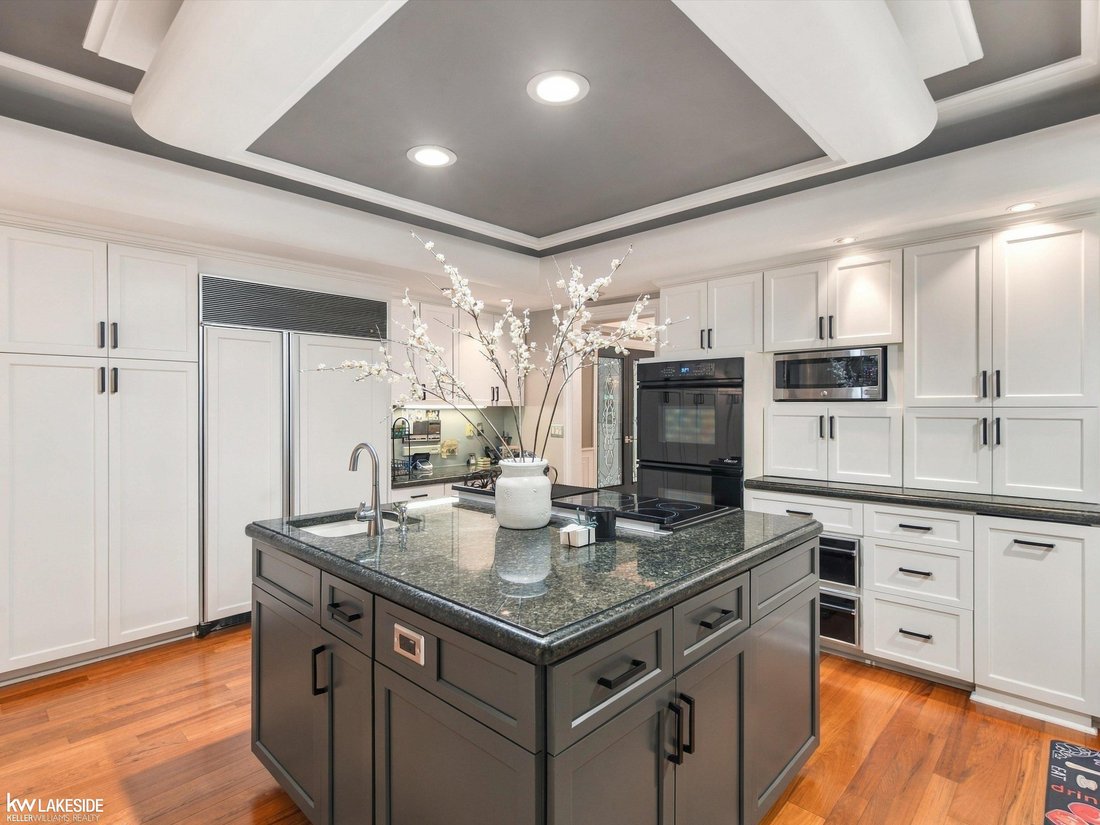 House in Sterling Heights, Michigan, United States 3 - 19037931