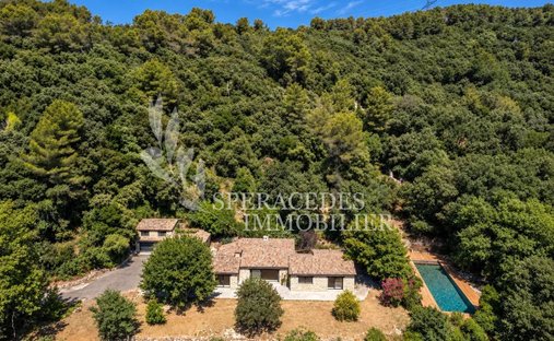 Anwesen in Saint-Cézaire-sur-Siagne, Provence-Alpes-Côte d'Azur, Frankreich 1
