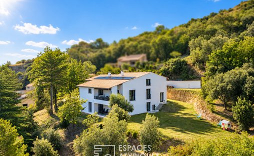 Villa in Saint-Peray, Auvergne-Rhône-Alpes, France 1