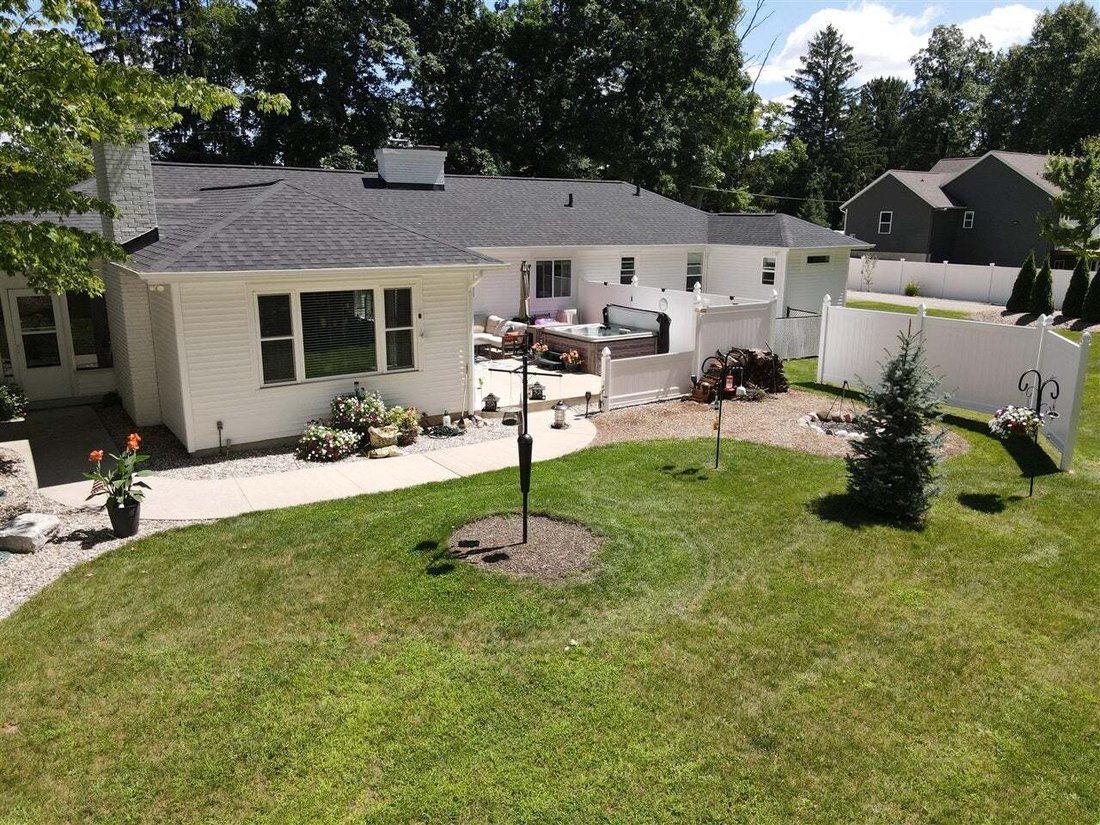 Casa en Grand Rapids, Míchigan, Estados Unidos 4 - 19040082