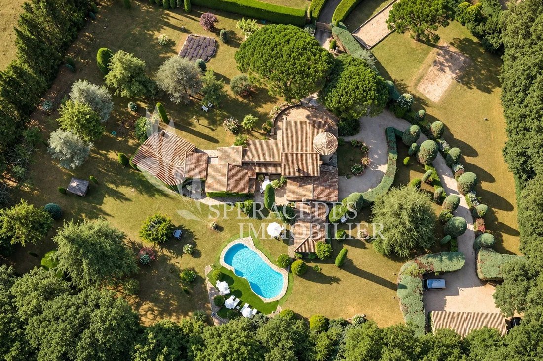 Villa in Saint-Vallier-de-Thiey, Provence-Alpes-Côte d'Azur, France 5 - 14671012