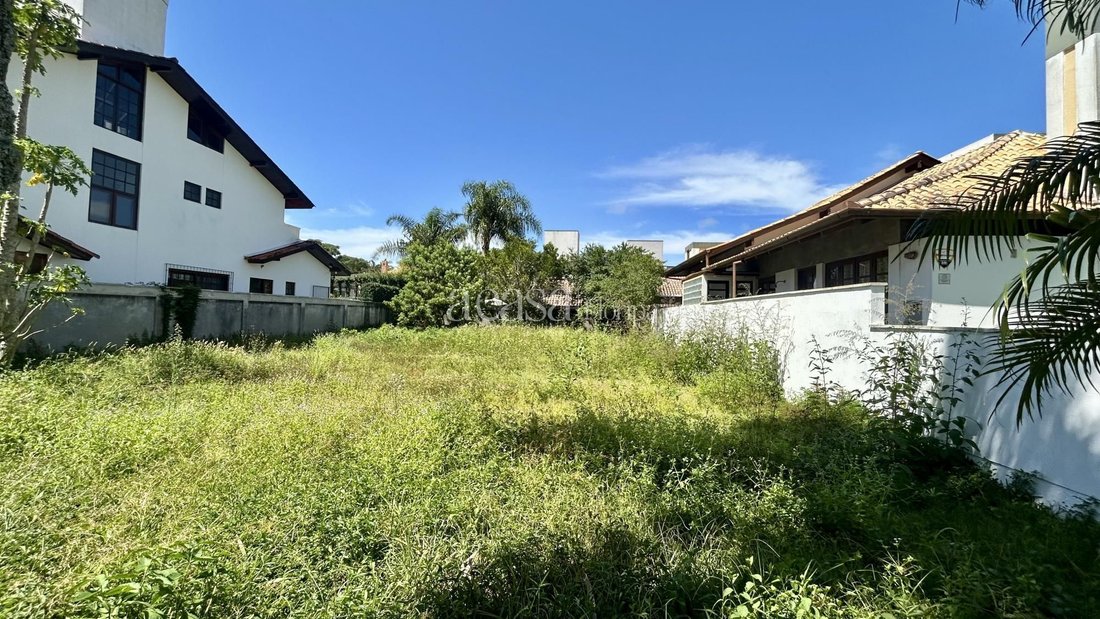 Land in Florianópolis, State of Santa Catarina, Brazil 4 - 19037587