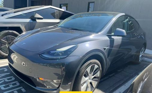 2023 Tesla Model Y Long Range Sport Utility 4D in Costa mesa, CA, United States 1