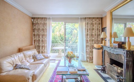 Maison à Le Plateau, Louveciennes, France 1