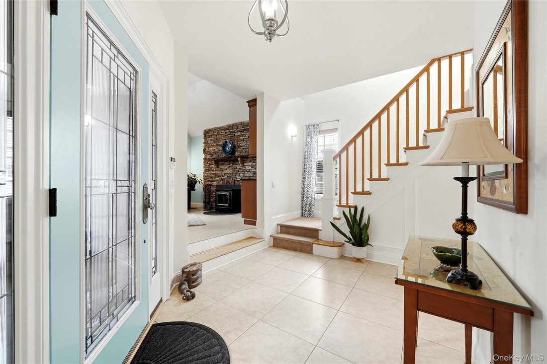 Casa en East Islip, Nueva York, Estados Unidos 4 - 19039140