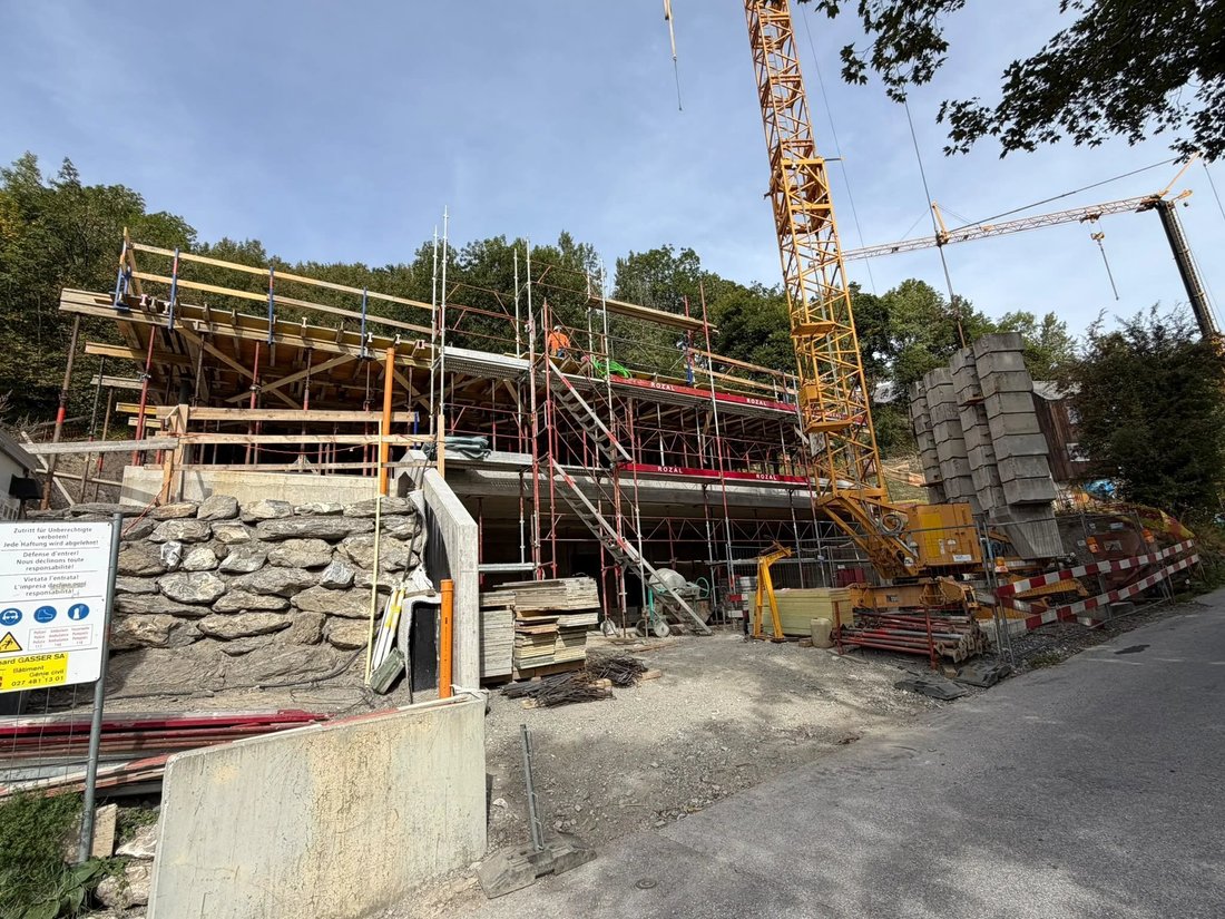 Apartment in Crans-Montana, Valais/Wallis, Switzerland 1 - 18017211