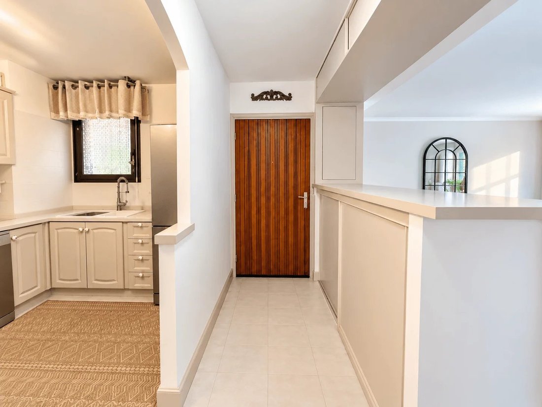 Apartment in Cap Martin, Roquebrune-Cap-Martin, France 5 - 19037171