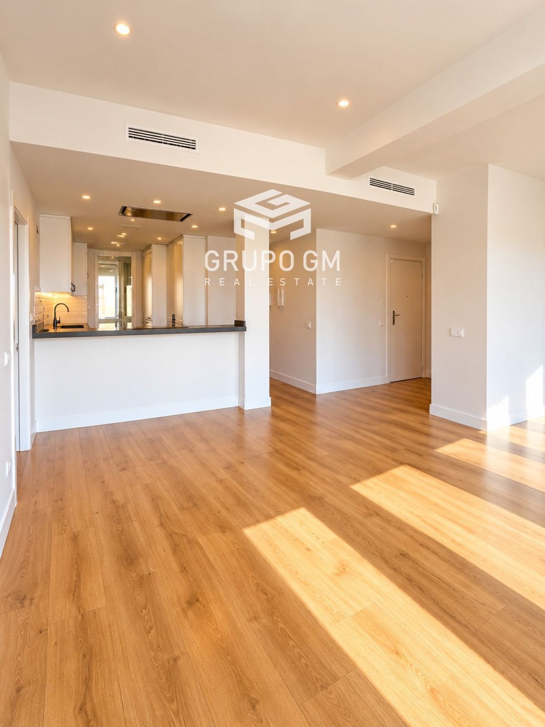 Apartment in Tetuan, Madrid, Spain 4 - 19037114