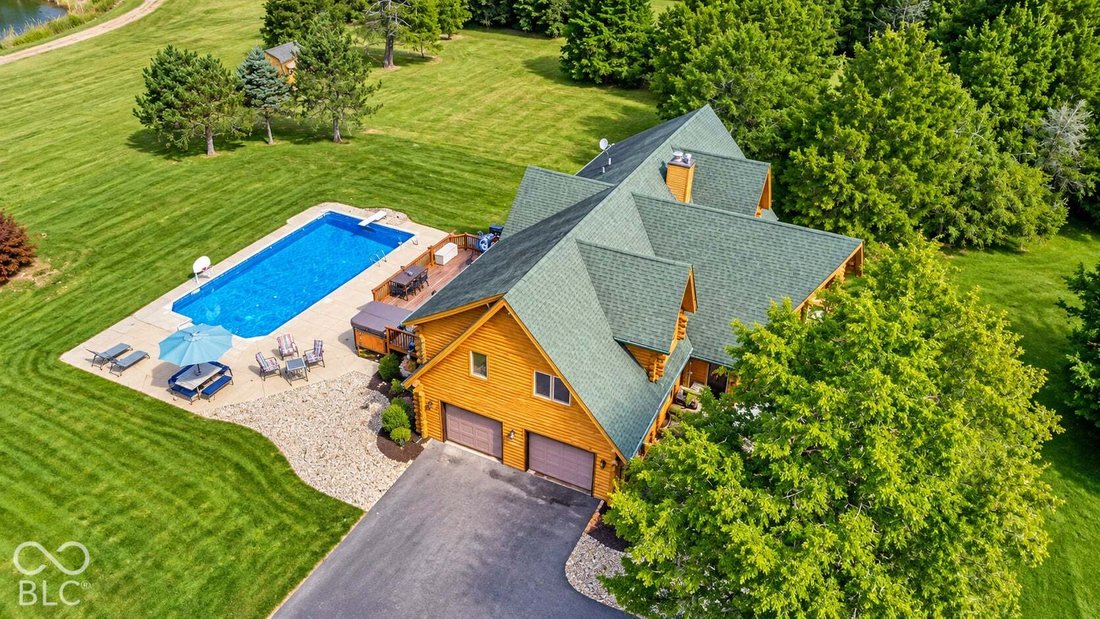 House in Nineveh, Indiana, United States 2 - 19038549
