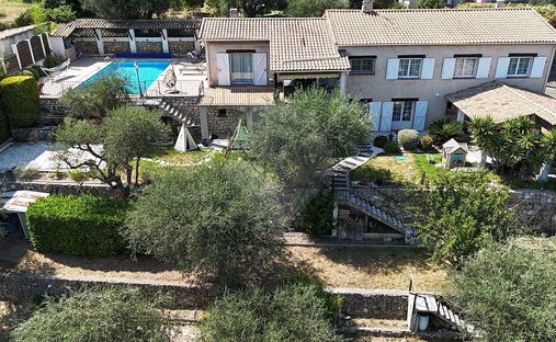 House in Gattières, Provence-Alpes-Côte d'Azur, France 1