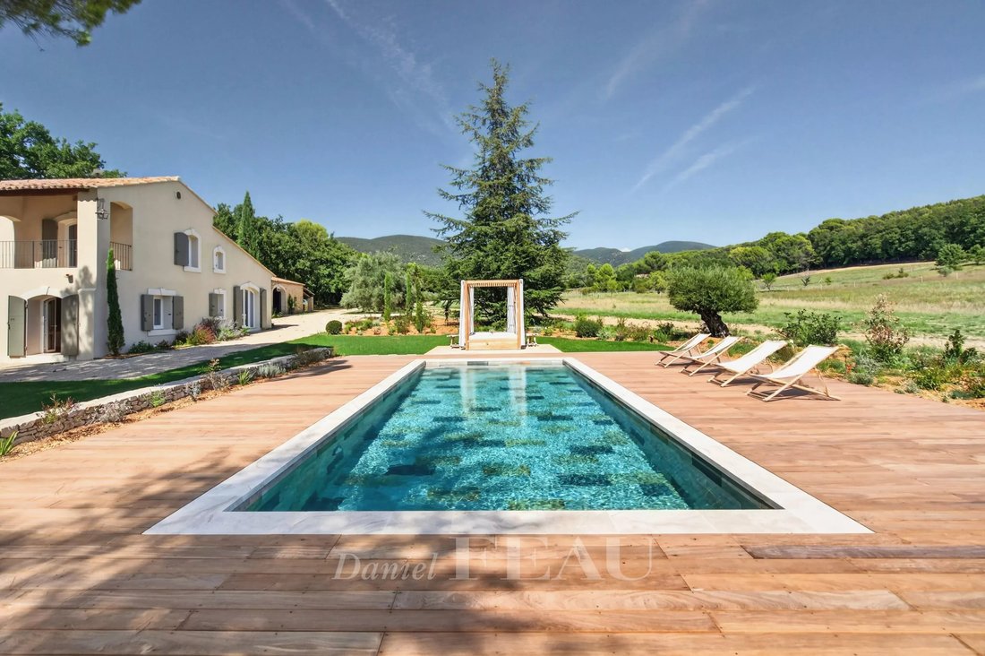House in Vaugines, Provence-Alpes-Côte d'Azur, France 4 - 19037355