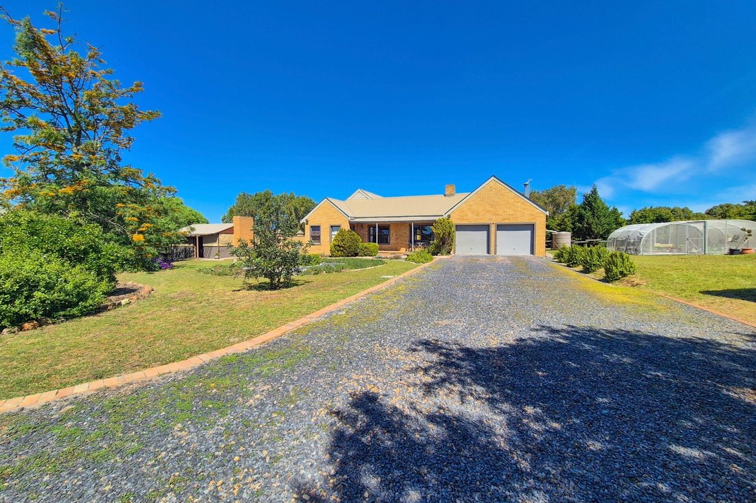 House in Vierlanden Kleinhoewes, Northern Suburbs, Cape Town 3 - 19040484