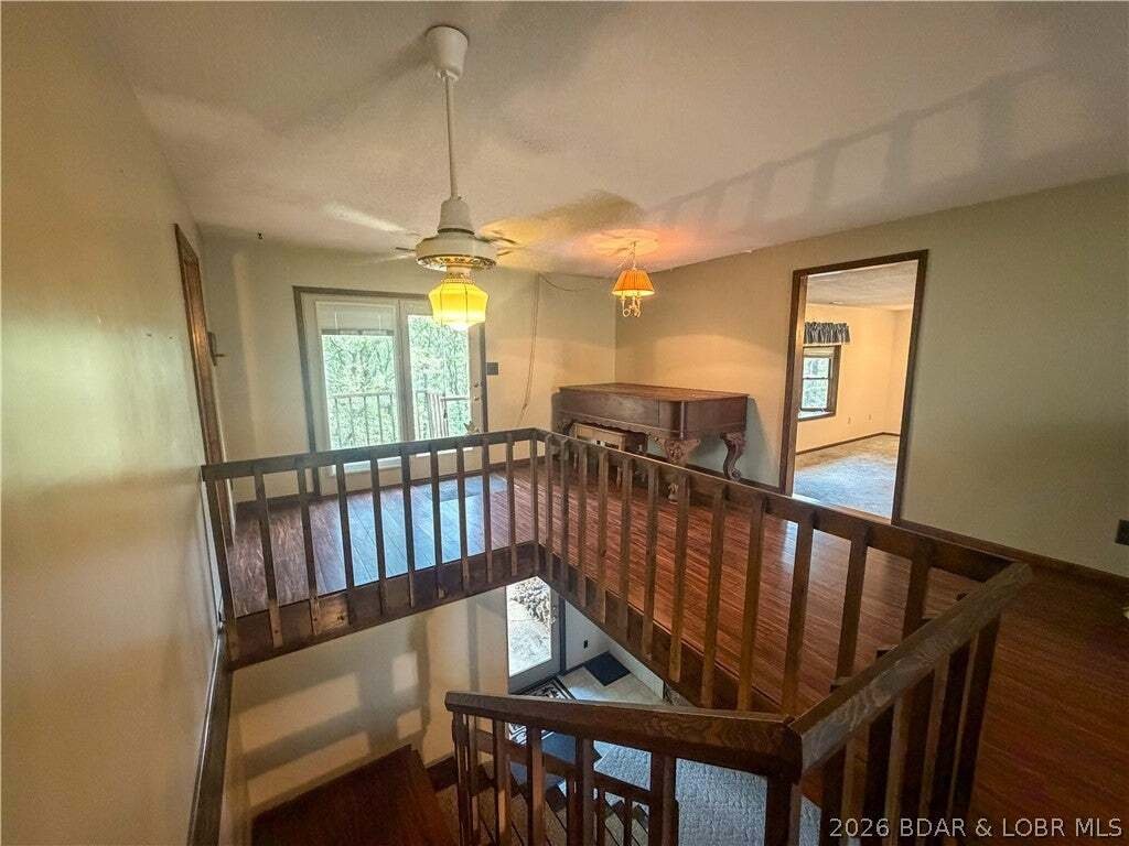 House in Versailles, Missouri, United States 1 - 19038517