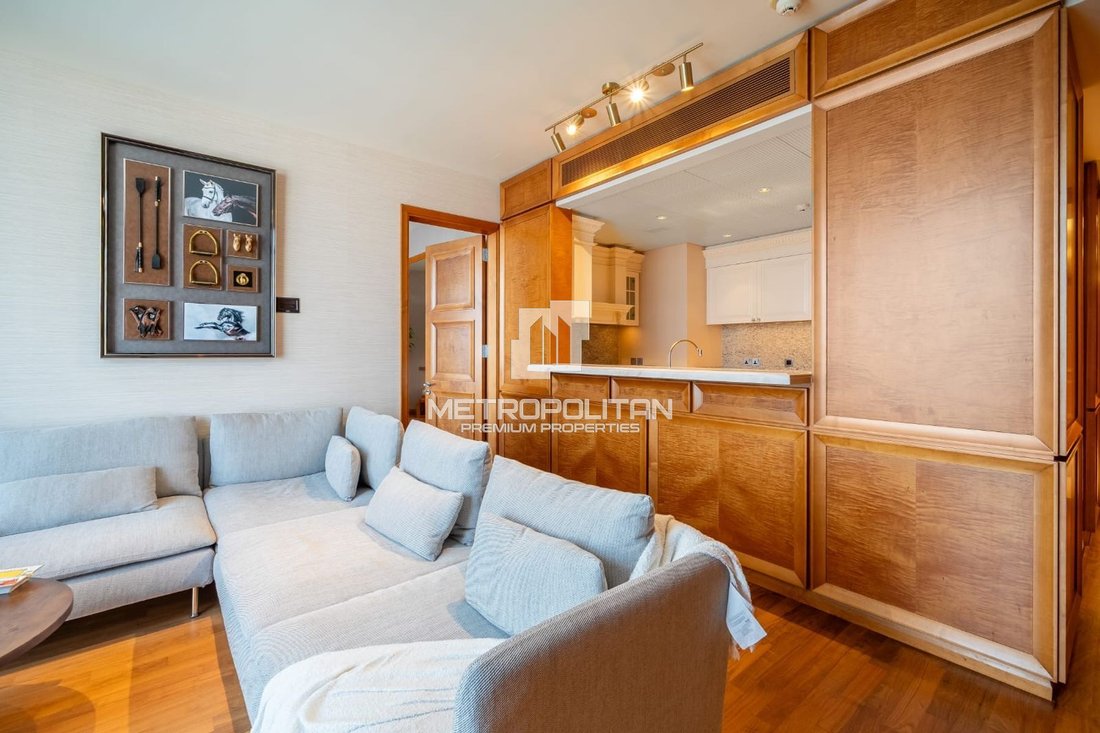 Apartment in Burj Khalifa, Downtown Dubai, Dubai 5 - 19037719