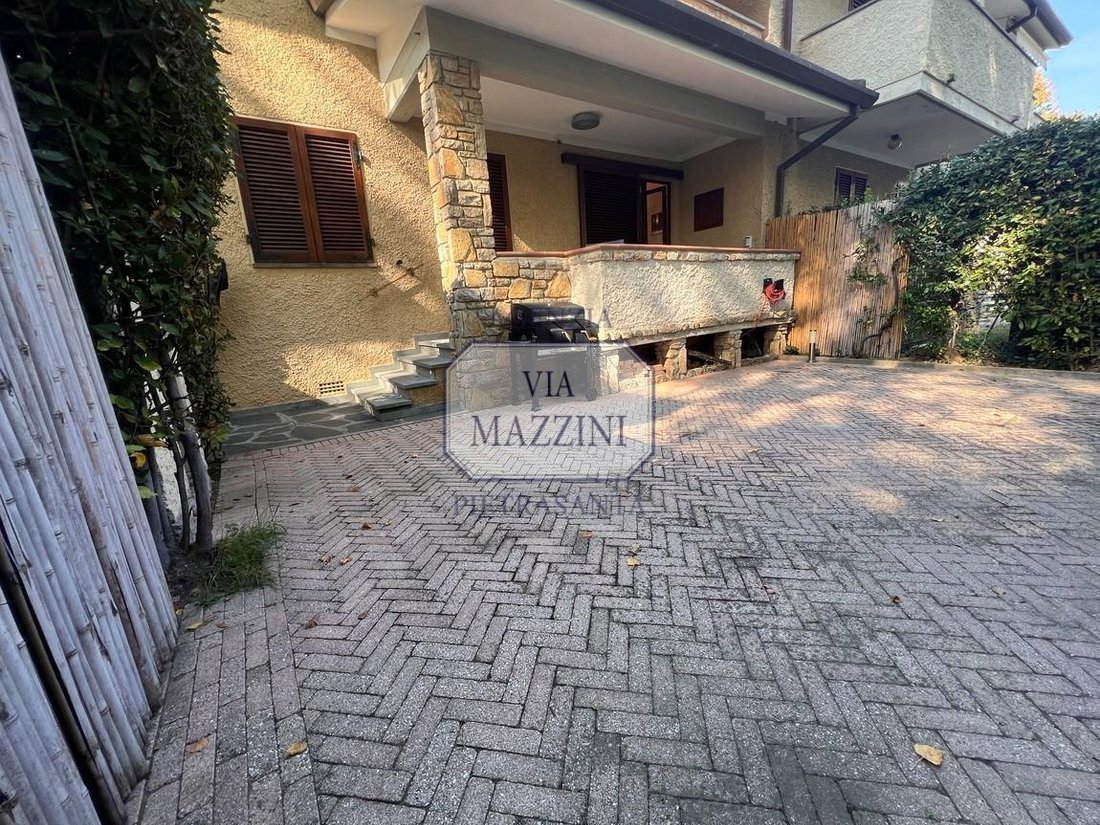Apartamento en Tonfano, Pietrasanta, Italia 3 - 19039615